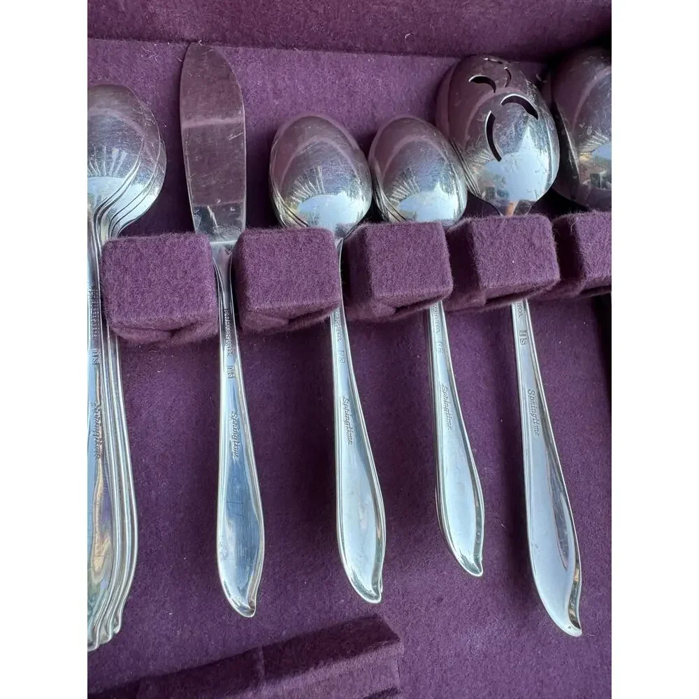 1847 Rogers Bros Springtime Silverplate Flatware Set 52 Pc with Box